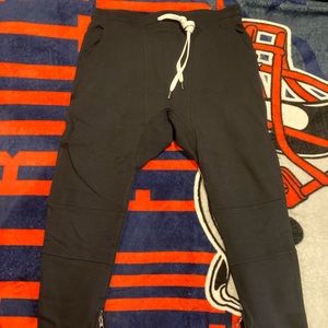 Konus joggers